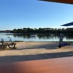 Connemara, Superbe Avec Piscine, Au Coeur De La Foret, Acces A La En Velo Soorts-Hossegor