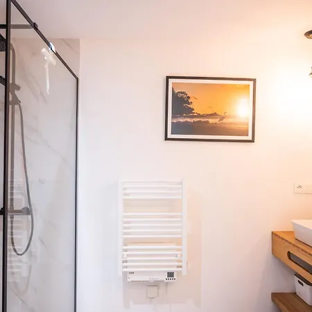 Connemara, Superbe Avec Piscine, Au Coeur De La Foret, Acces A La En Velo * Soorts-Hossegor