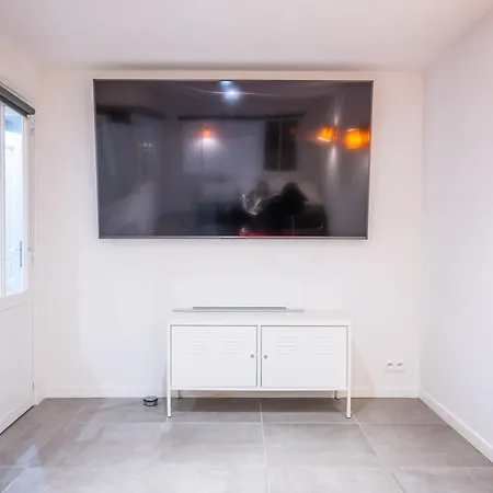 Connemara, Superbe Avec Piscine, Au Cœur De La Forêt, Accès à La En Vélo